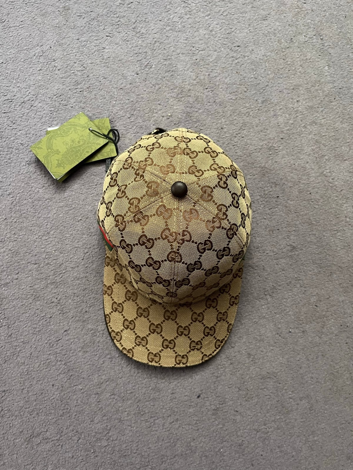 Nieuwe Gucci pet, maat M, inclusief dustbag, Ophalen of Verzenden, Nieuw, Pet