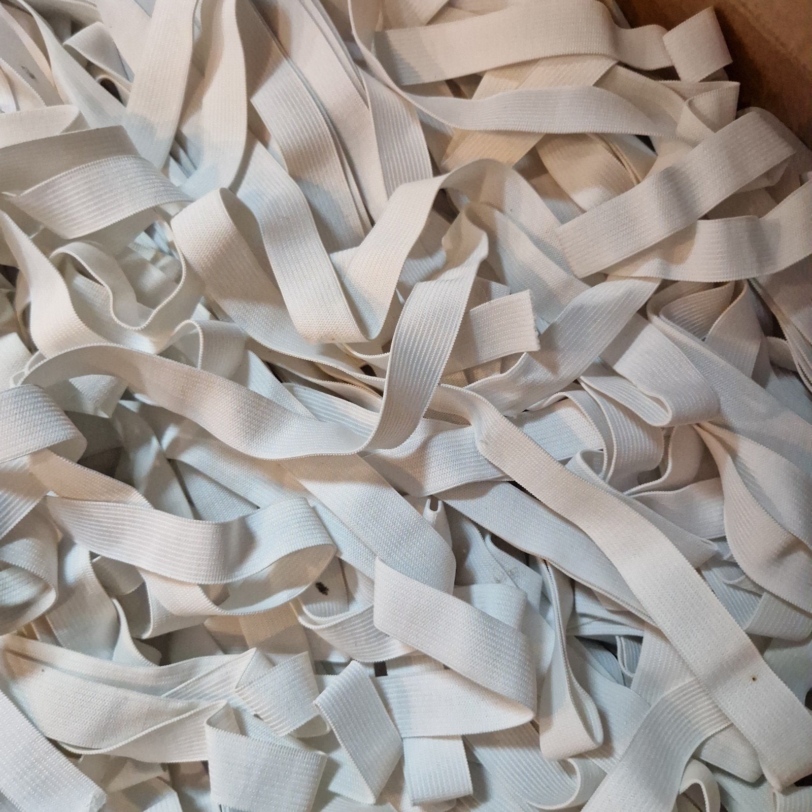 Elastiek 2 cm gratis, Ophalen