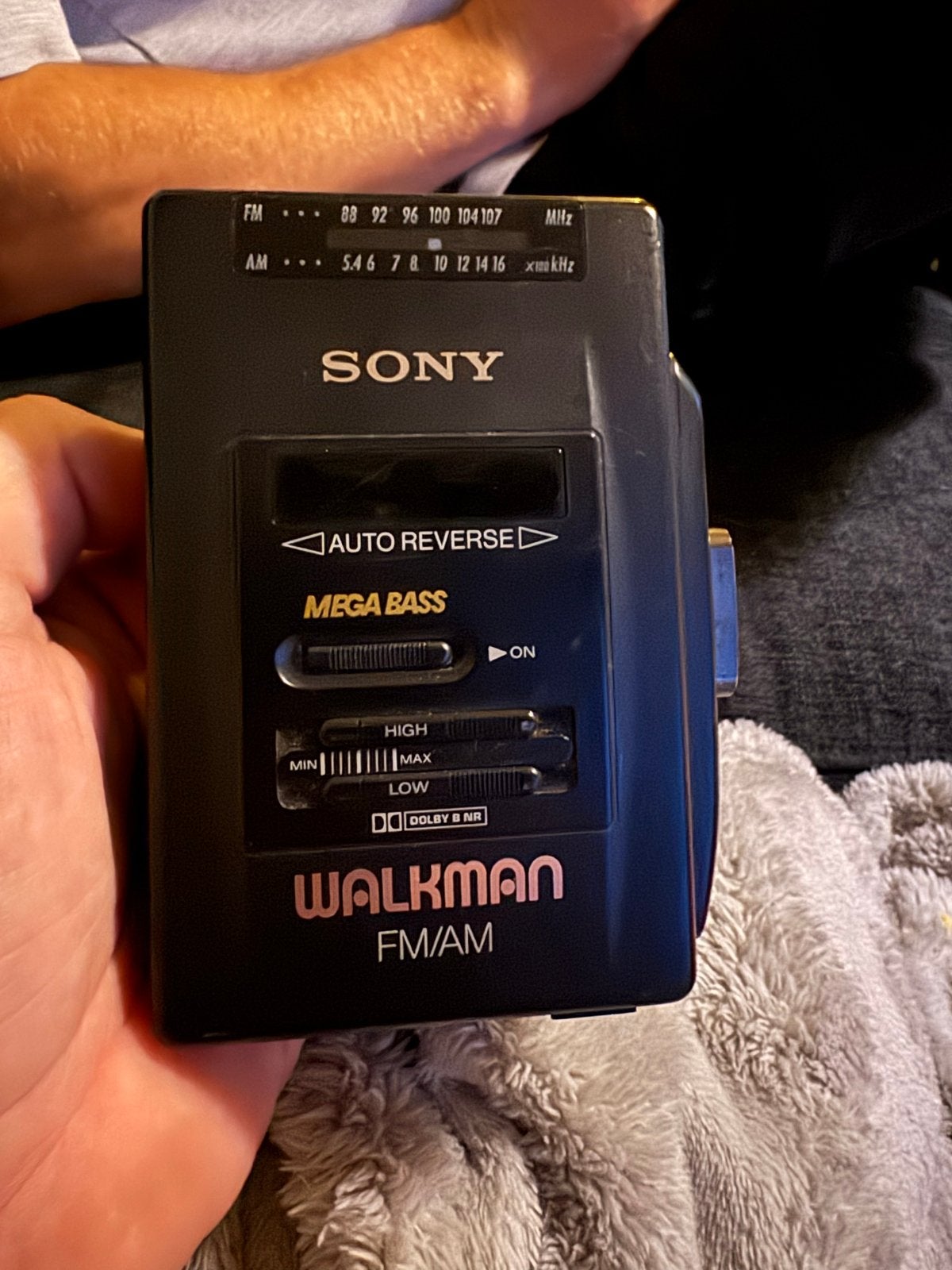 Sony Walkman FM/AM met Mega Bass en Auto Reverse, Ophalen, Walkman