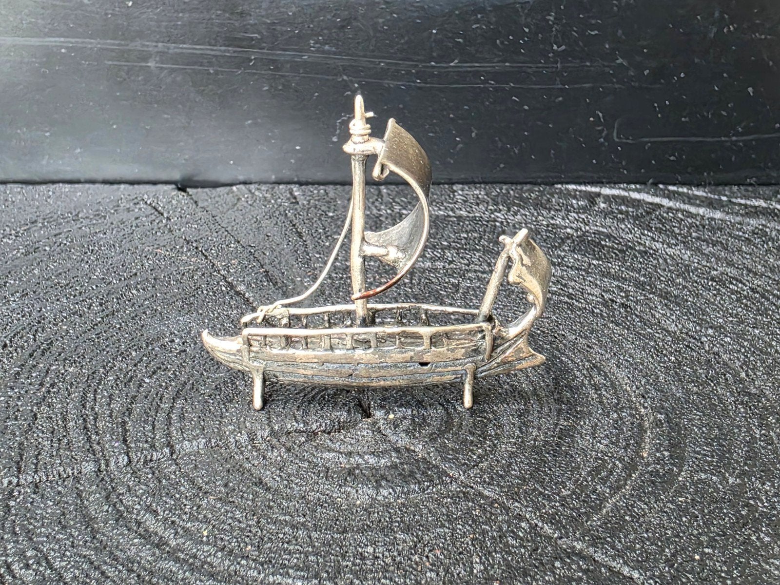 Zilveren miniatuur zeilboot, Antiek en Kunst, Antiek | Goud en Zilver, Verzenden, Zilver