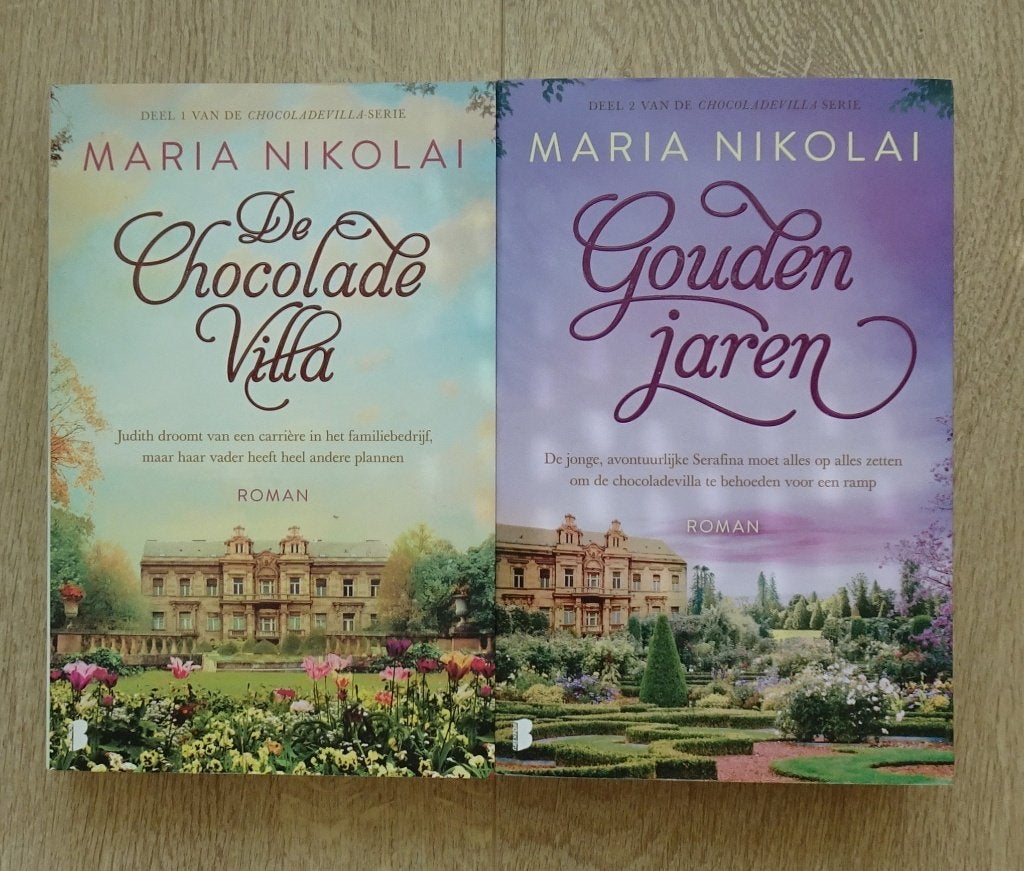2x Maria Nikolai - De Chocolade Villa & Gouden jaren, Ophalen, Europa overig, Zo goed als nieuw, Maria Nikolai