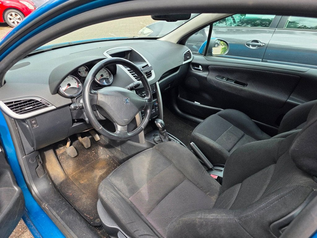 Peugeot 207 1.6-16V XS Pack (loop sloop cross), Voorwielaandrijving, Gebruikt, 4 cilinders, 1188 kg