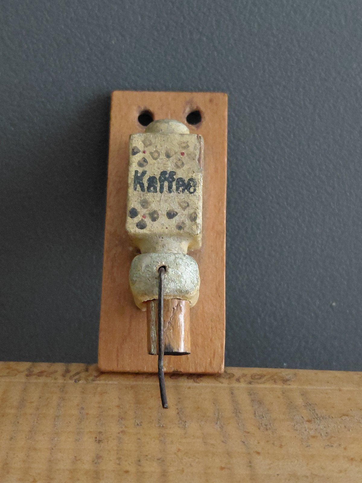 oude koffiemolen voor poppenhuis, Ophalen of Verzenden, Zo goed als nieuw, Poppenhuis