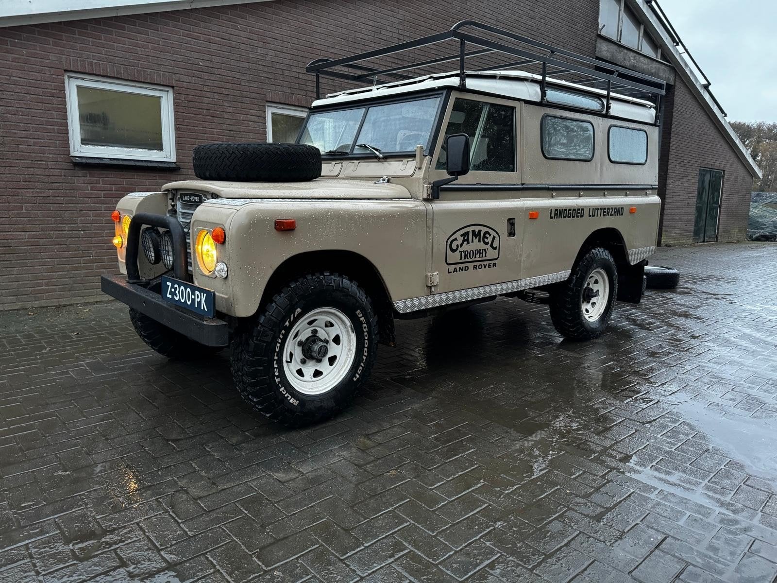 Land Rover series 3 109 1978 diesel, Auto's, 8 stoelen, Bruin, Stationwagon, Diesel
