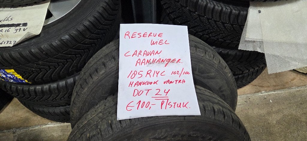 Caravan reservewiel 14 inch ( speciaal voor caracvn's) 5x112, Ophalen, Zo goed als nieuw