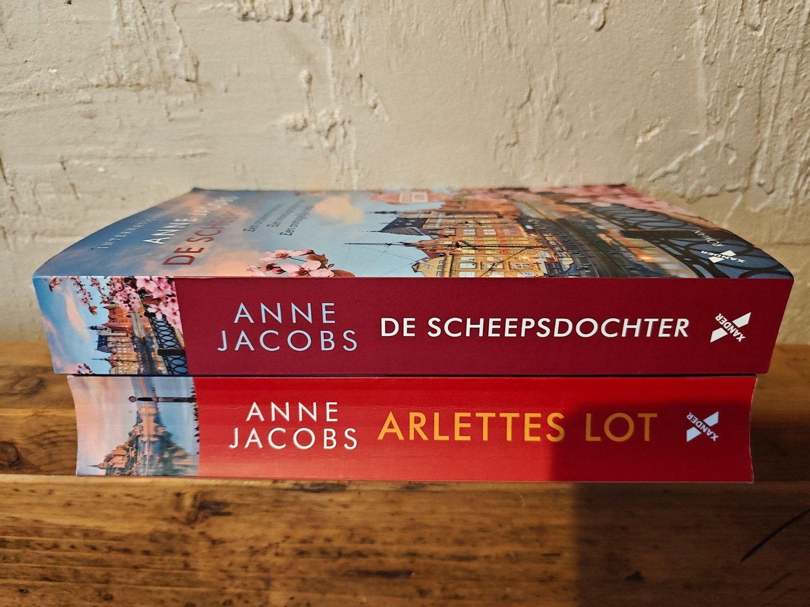 2 Boeken van Anne Jacobs., Ophalen of Verzenden, Zo goed als nieuw