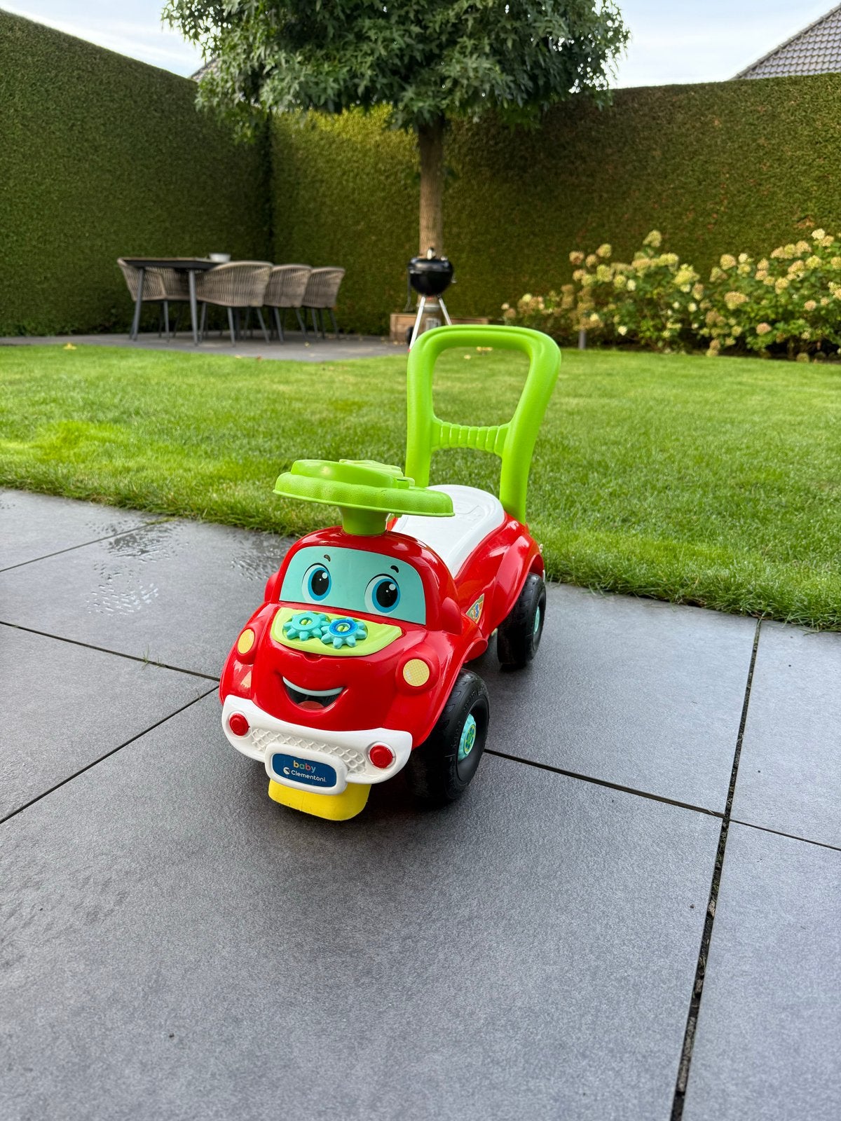 Clementoni Baby Loopauto Rood - Zo goed als nieuw, Ophalen of Verzenden, Zo goed als nieuw, Loopvoertuig