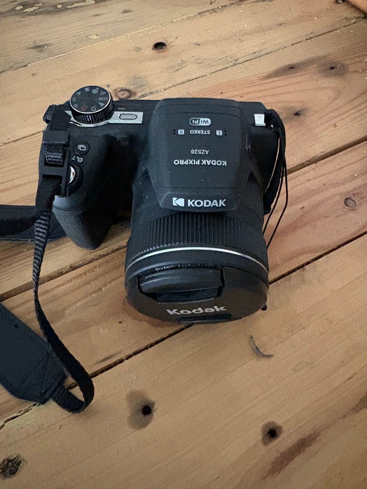 Kodak Pixpro AZ526 Bridgecamera - Zo goed als nieuw, Ophalen, Zo goed als nieuw, Kodak, WiFi