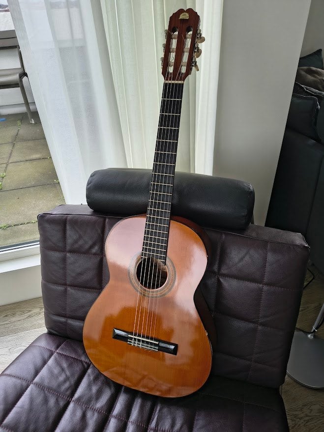 Klassieke gitaar Admira Malaga, Muziek en Instrumenten, Snaarinstrumenten | Gitaren | Akoestisch, Ophalen, Zo goed als nieuw, Klassieke of Spaanse gitaar