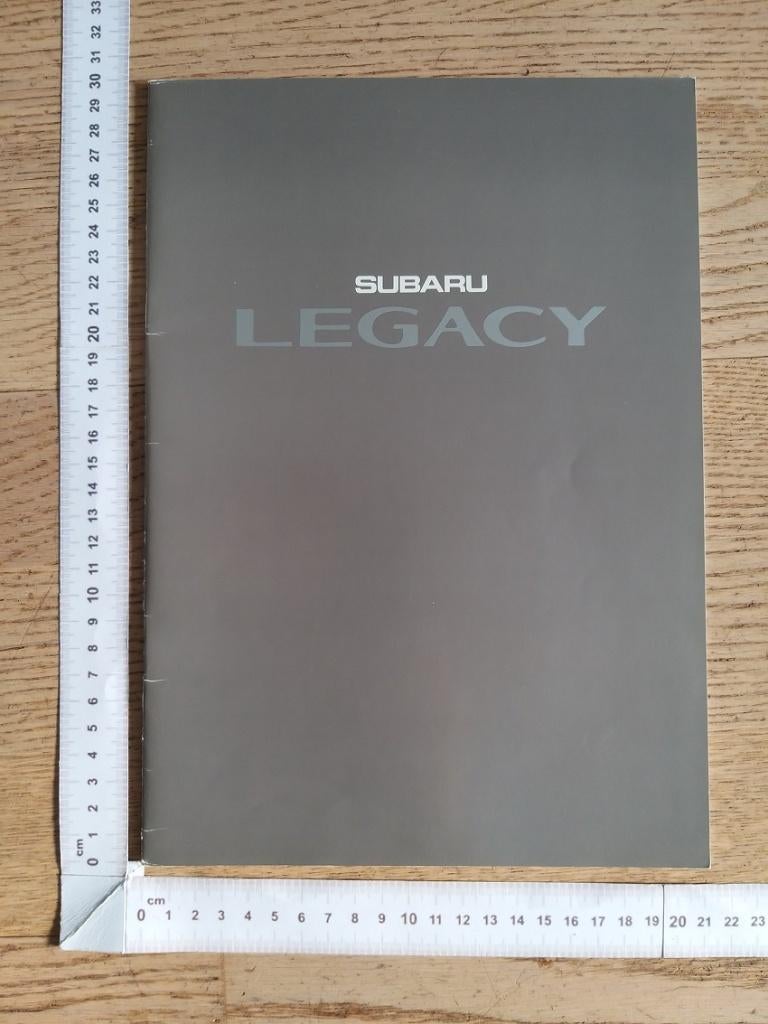 Subaru Legacy brochure 1990, Ophalen of Verzenden, Gelezen, Overige merken