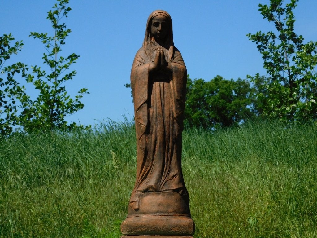 Maria Beeld op Sokkel – 128 cm – Vol Steen in Oxide, Tuin en Terras, Steen, ., Ophalen of Verzenden, .