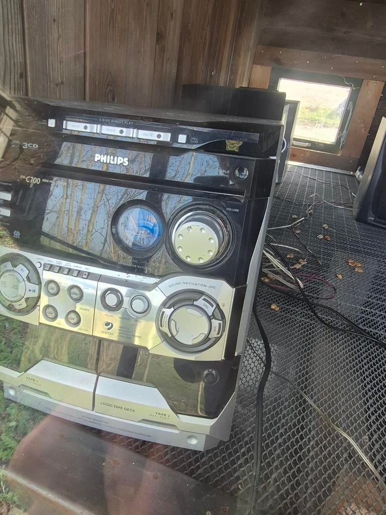 Philips radio met boxen en versterker, Audio, Tv en Foto, Stereo-sets, Philips, Gebruikt, Losse componenten, Ophalen of Verzenden