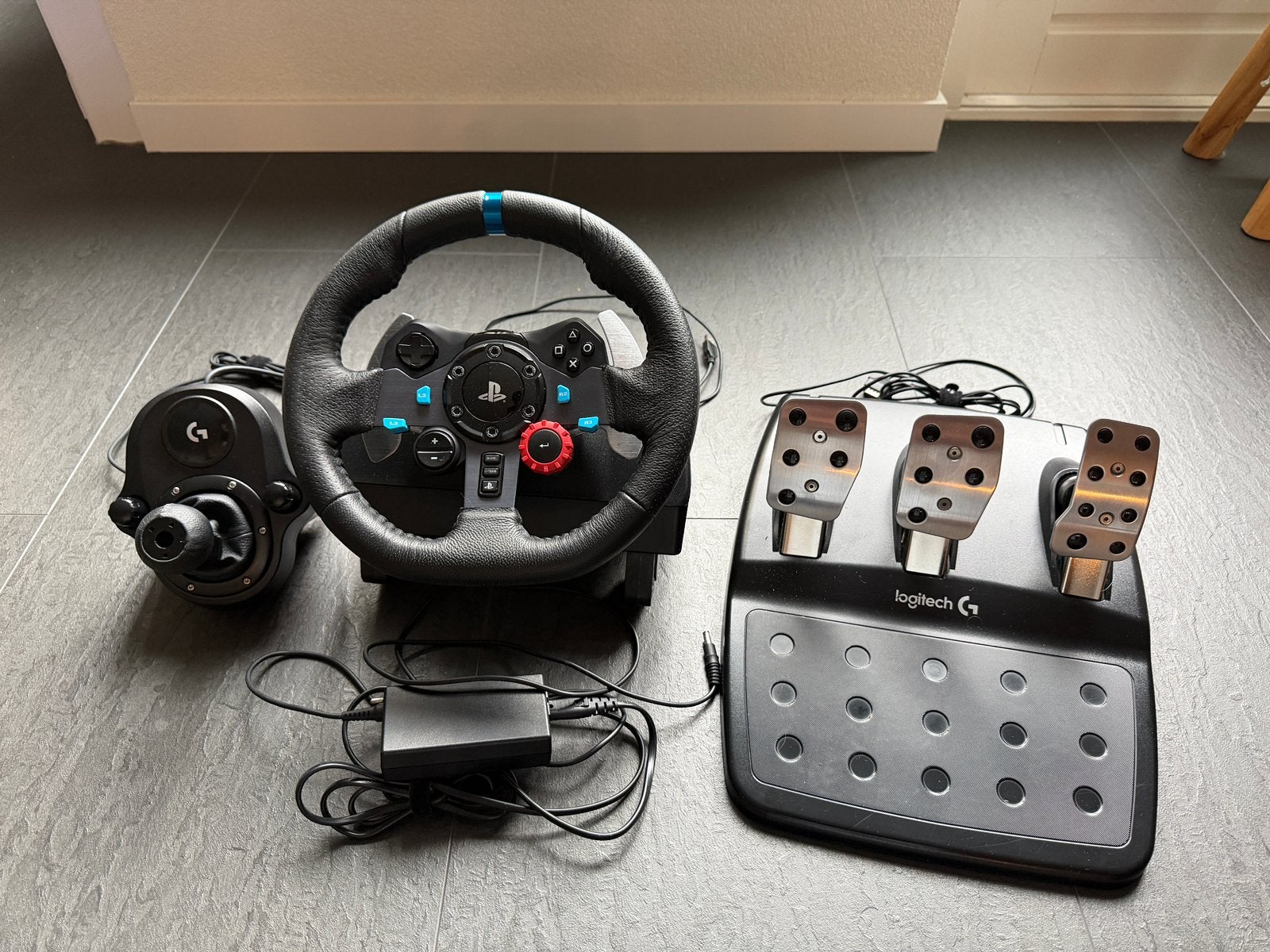 Logitech G29 - Gaming Stuurwiel, Spelcomputers en Games, Spelcomputers | Sony PlayStation Consoles | Accessoires, Ophalen, Gebruikt