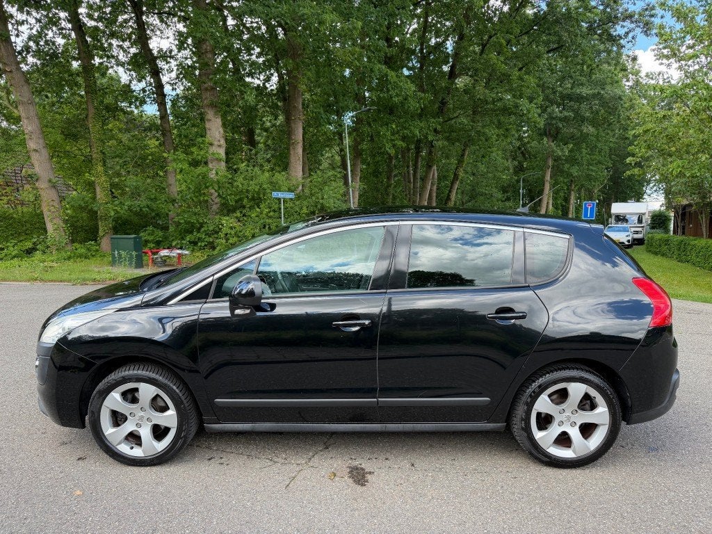 Peugeot 3008 1.6 benz - Ketting V.v in 2023 - Pano dak !!, Euro 5, Gebruikt, 4 cilinders, 157 pk