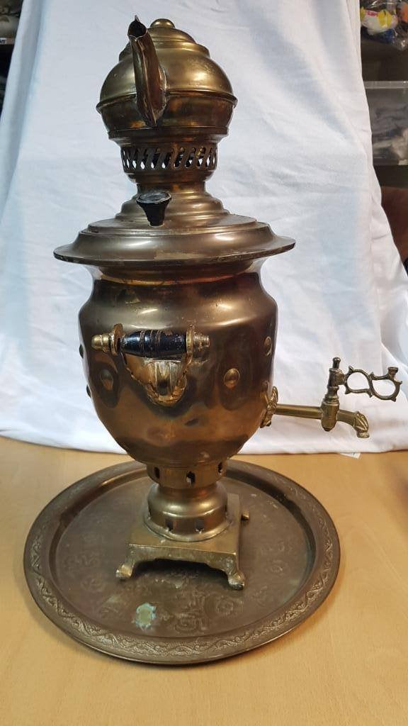 Antieke koperen Samovaar met dienblad, 50 cm hoog, Ophalen of Verzenden, Koper