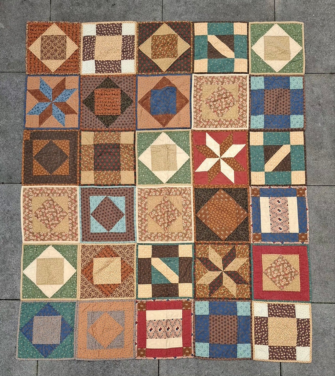 Vintage Handgemaakte Patchwork Quilt Deken, Ophalen of Verzenden