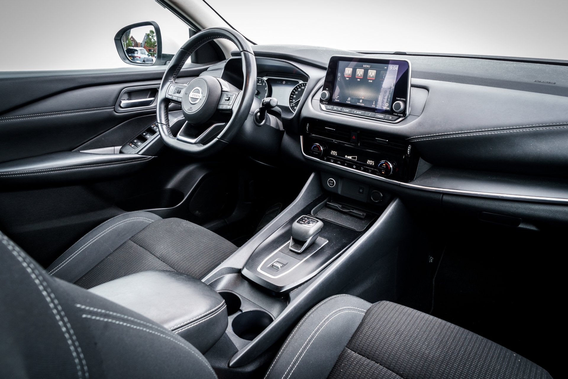 Nissan QASHQAI 1.3 MHEV Xtronic Bus. | Trekhaak | Adap. Crui, Auto's, Automatische klimaatregeling, Stof, Met garantie (alle)