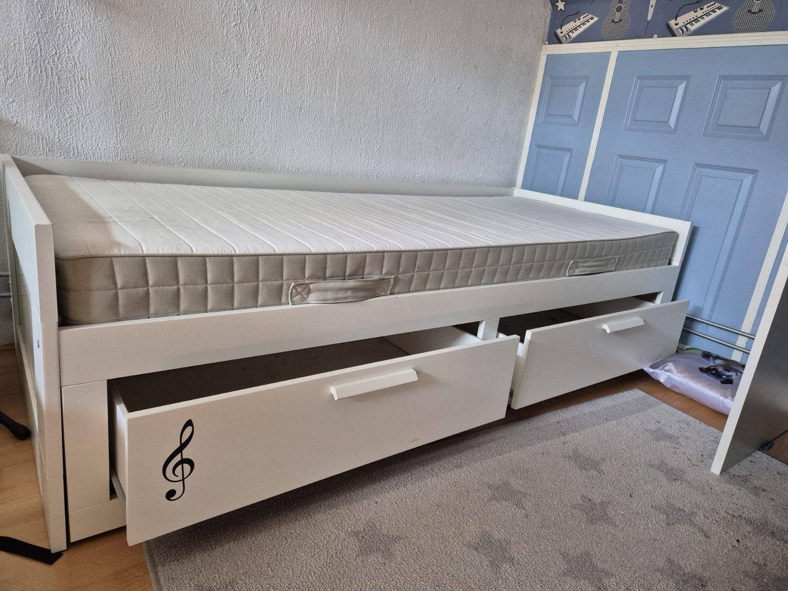 Ikea uitschuifbaar bed met 2 grote laden, Ophalen, Eenpersoons, Wit, 80 cm
