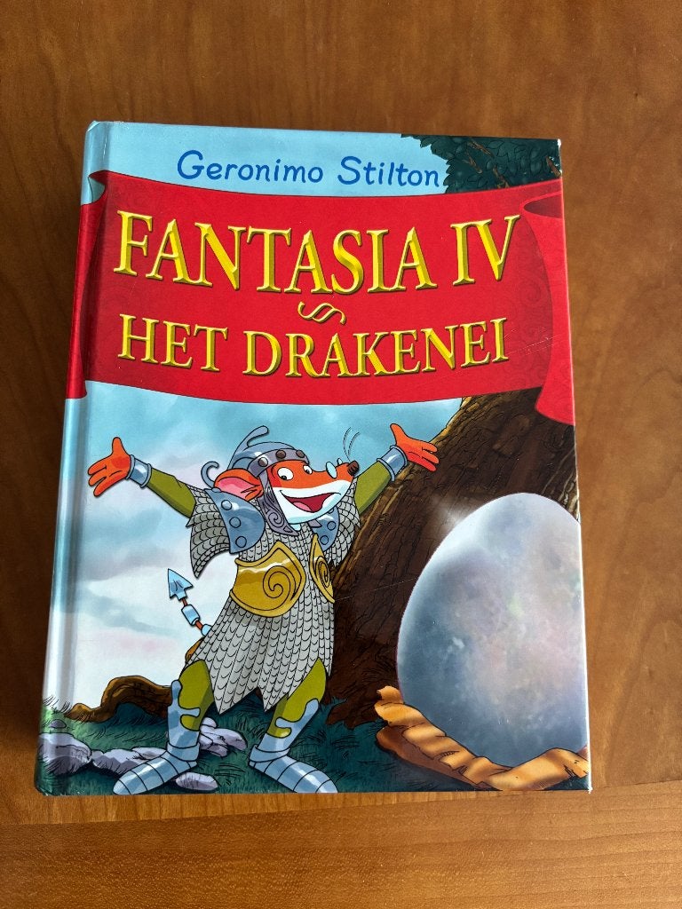 Geronimo Stilton Fantasia 4 het drakenei Hardcover, Ophalen, Zo goed als nieuw, Geronimo Stilton, Fictie algemeen