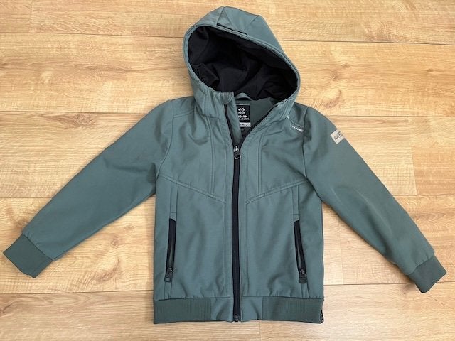 Soft Shell jack maat 128 - Indian Blue Jeans, Ophalen of Verzenden, Gebruikt, Jongen, Jas
