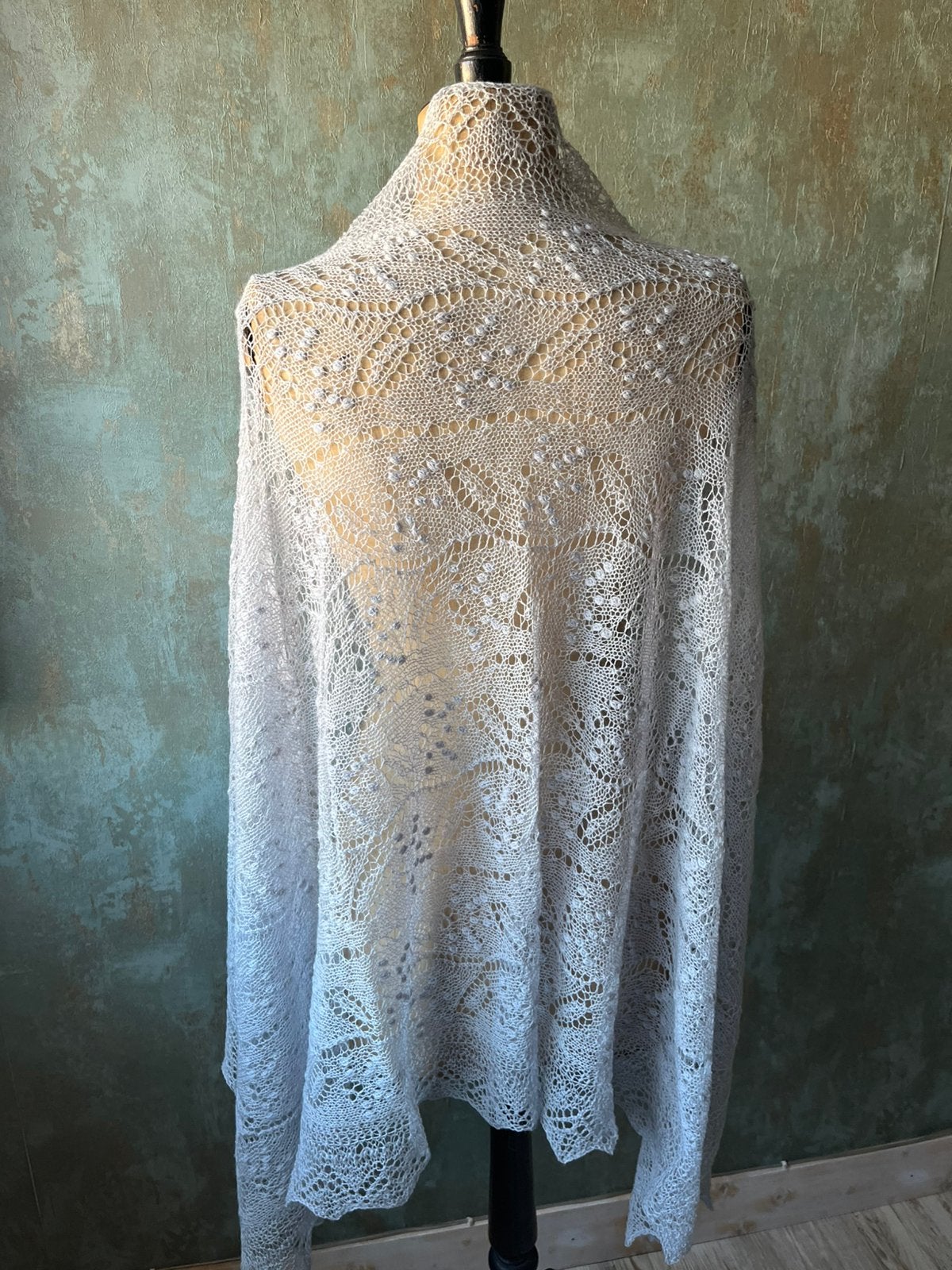 Handgebreide “Haapsalu Shawl”/Omslagdoek/Stola, Overige typen, Maat 46/48 (XL) of groter, Nieuw, Ophalen of Verzenden