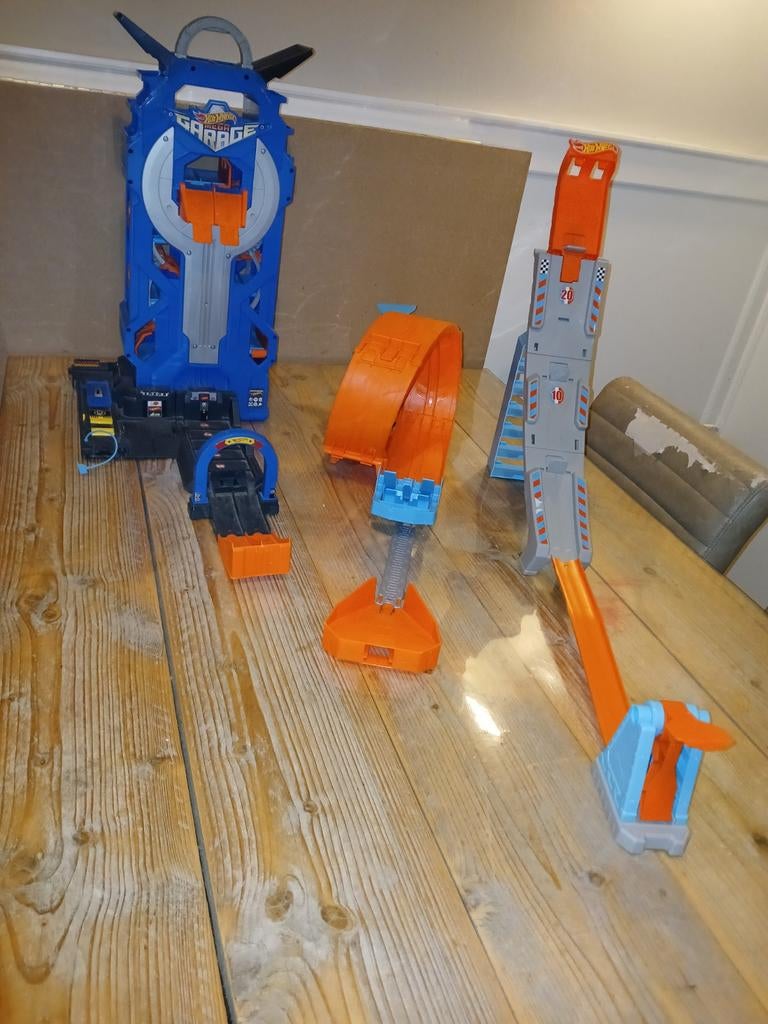 Hot Wheels Mega Garage Racebaan met Looping, Ophalen, Handmatig, Hot Wheels, Met looping