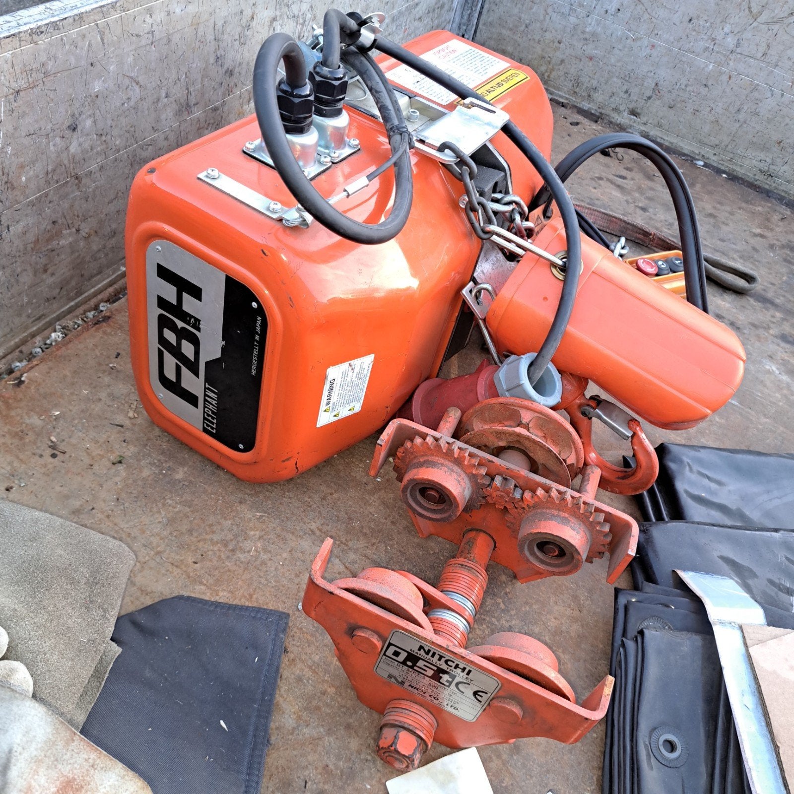 Elephant FBH 1t elektrische kettingtakel met loopkat, Ophalen, Gebruikt, Elektrisch