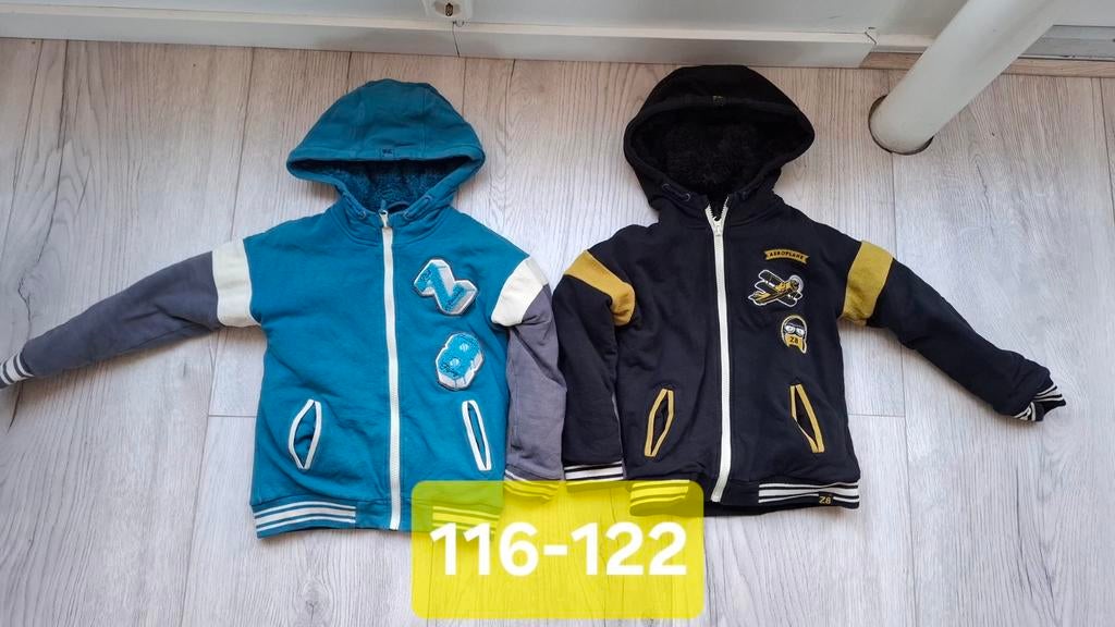 Z8 vesten te koop verschillende maten, Verzenden, Gebruikt, Jongen, Trui of Vest