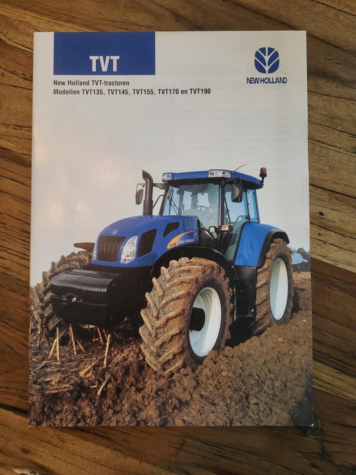 tractor folder New Holland TVT, Boeken, Catalogussen en Folders, Ophalen of Verzenden, Zo goed als nieuw