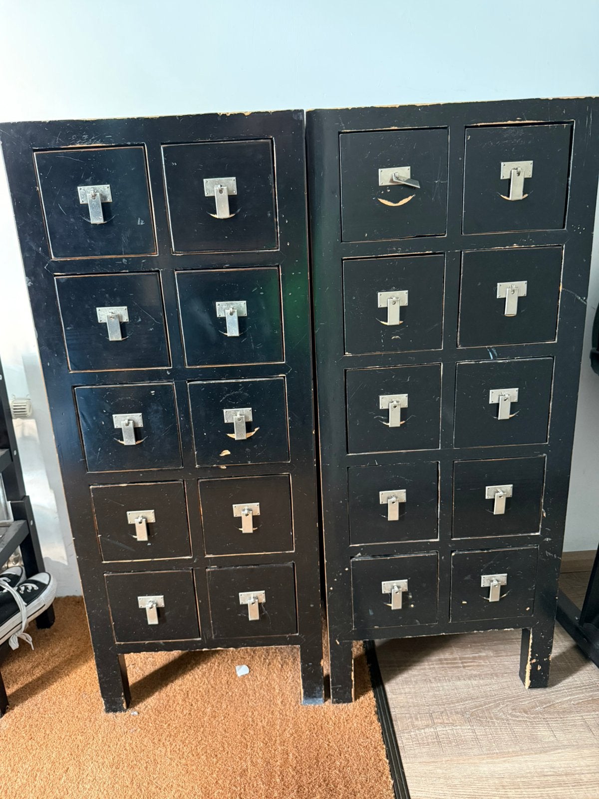 2 zwarte chinese apothekerskasten, Ophalen, Minder dan 50 cm, Gebruikt, 5 laden of meer