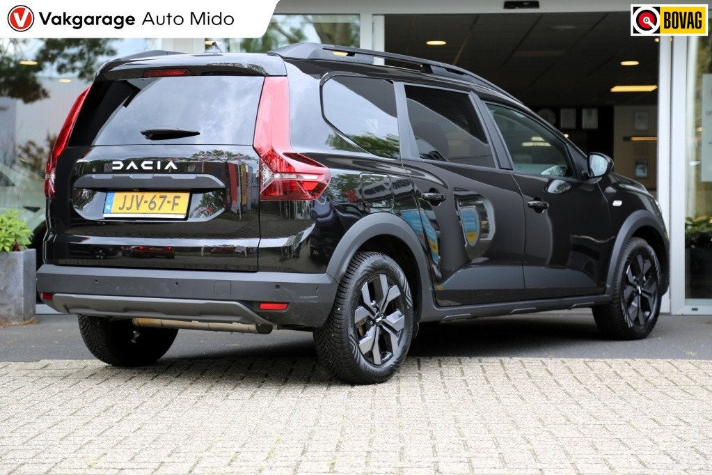 Dacia Jogger 1.6 Hybride Automaat 140 Extreme 7-persoons | A, Auto's, Dacia, 730 kg, Gebruikt, 4 cilinders, 7 stoelen