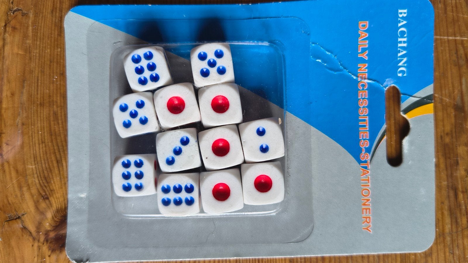 Set van 10 dobbelstenen - Nieuw in verpakking, Ophalen of Verzenden, Nieuw