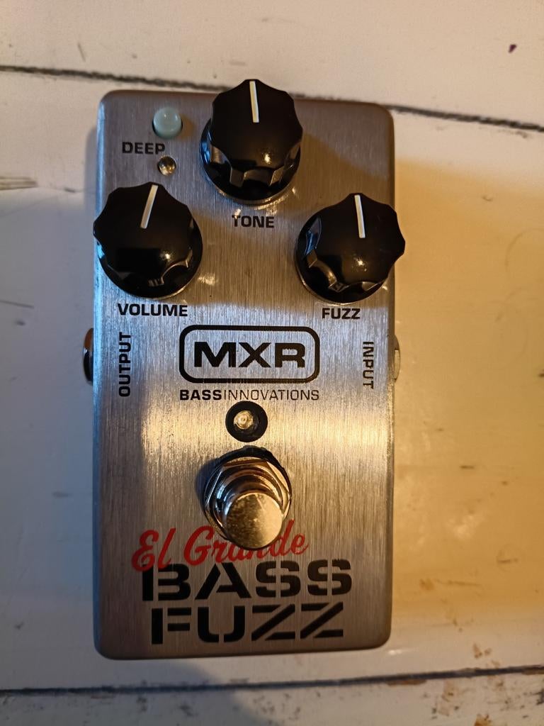 MXR El grande Fuzz (bass), Muziek en Instrumenten, Effecten, Verzenden, Zo goed als nieuw, Distortion, Overdrive of Fuzz