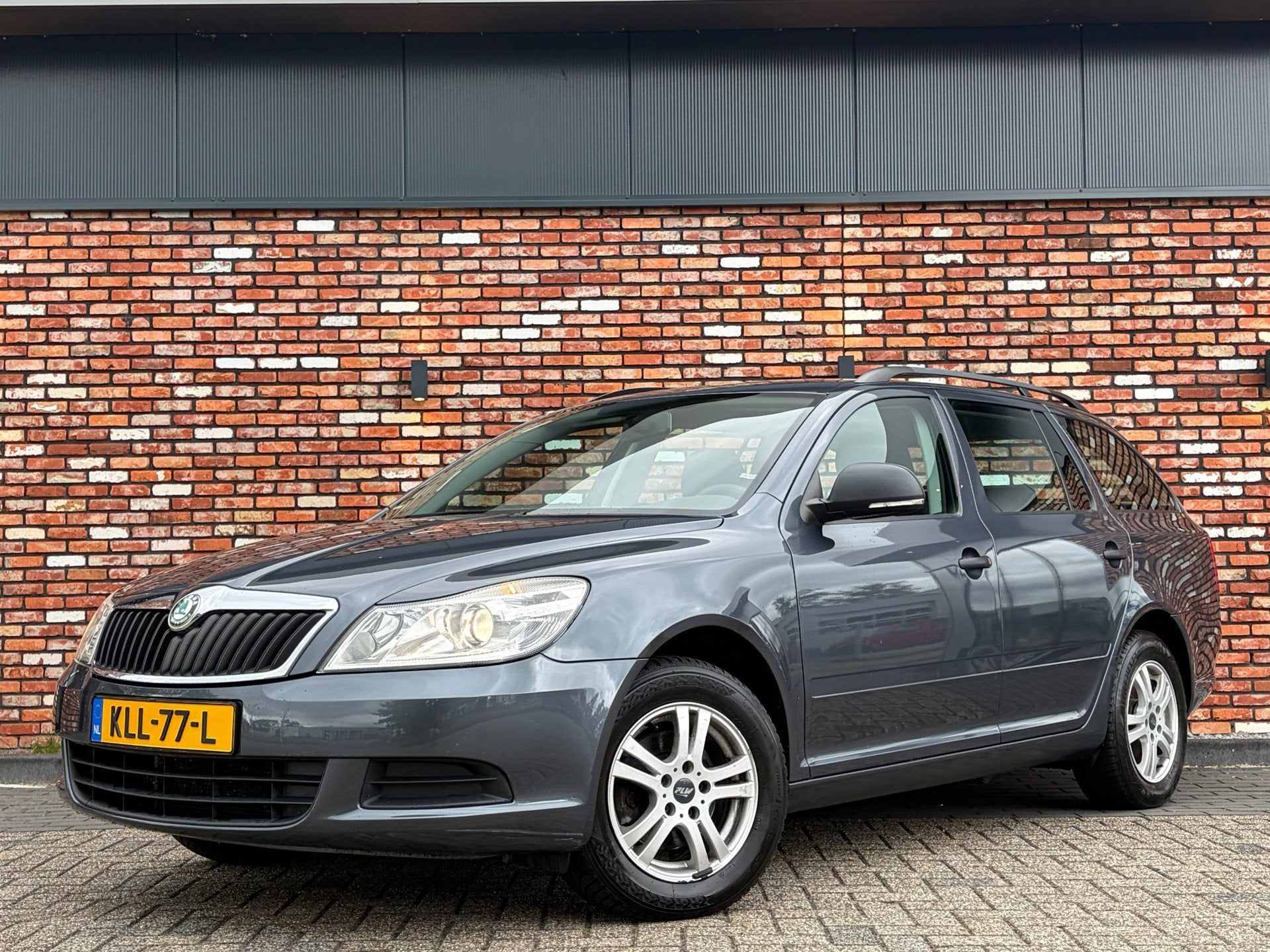 Skoda Octavia Combi 1.4 TSI Ambition 122PK Airco Elek.Pakket, Auto's, Skoda, Voorwielaandrijving, Stof, Gebruikt, 4 cilinders