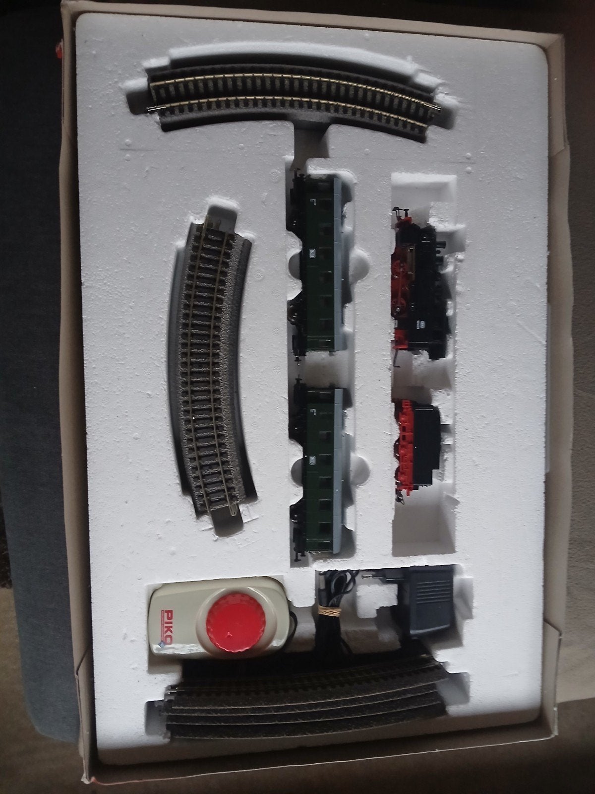 Piko HO 57112 Startset met stoomlocomotief/tender en wagons!, Hobby en Vrije tijd, Modeltreinen | H0, Treinset, Gelijkstroom, Zo goed als nieuw
