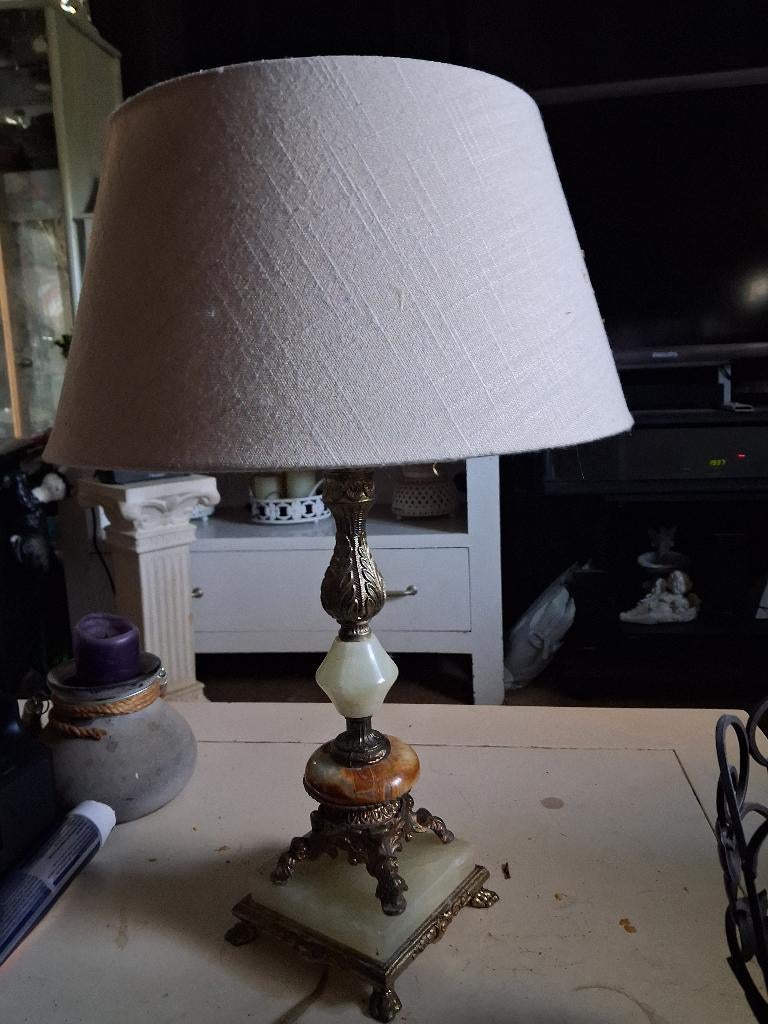 Vintage onyx lamp., Ophalen