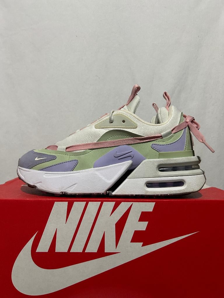 ALS NIEUW! Maat 42 - Nike Air Max Furyosa White Honeydew