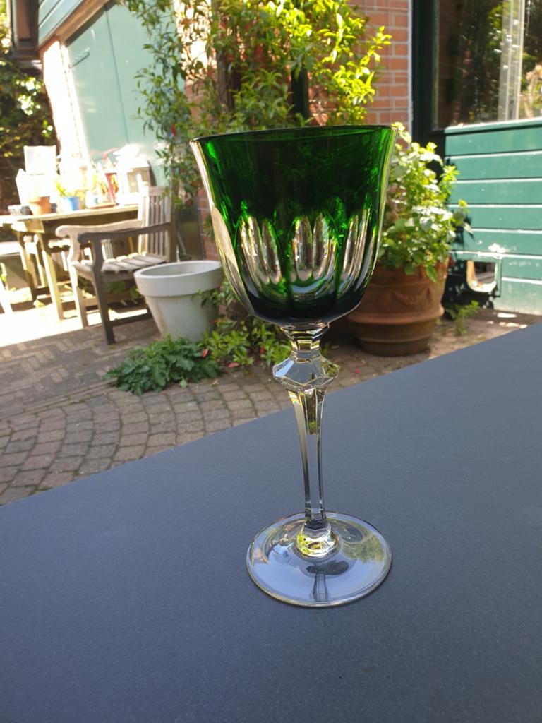Groen geslepen wijnglas - Vintage Val Saint Lambert, Antiek en Kunst, Ophalen of Verzenden