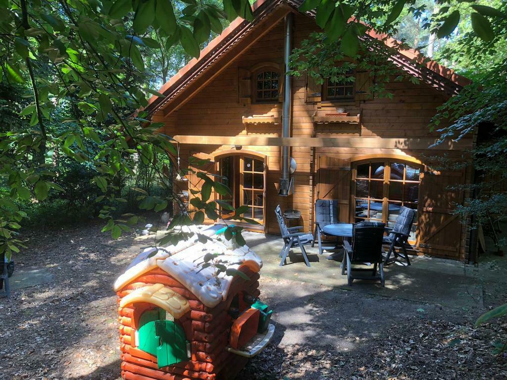 Gezellig boshuisje, gratis Wifi,, Vakantie, Vakantiehuizen | Duitsland, 2 slaapkamers, In bos, Open haard, Landelijk
