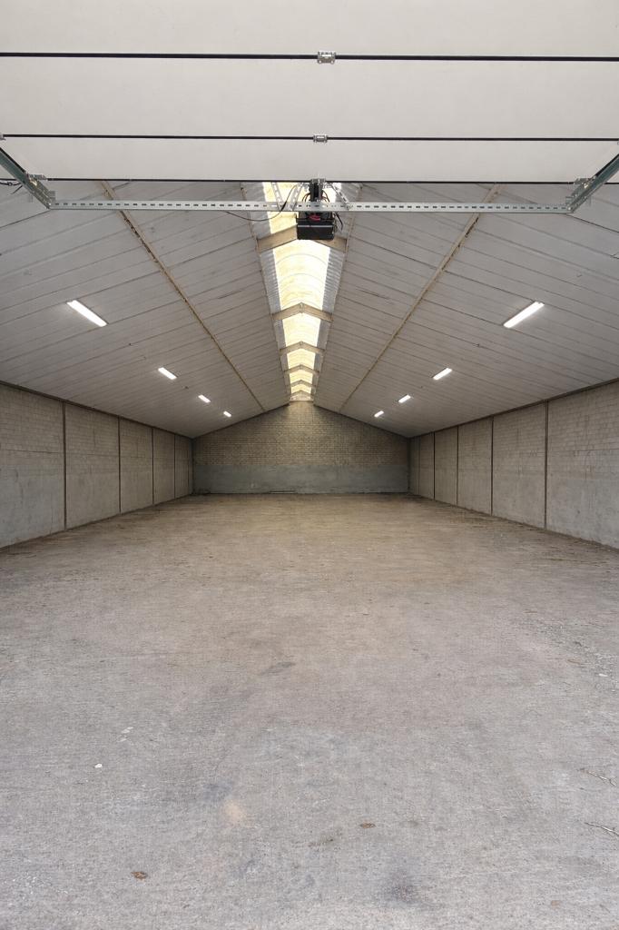 opslag te huur 350m2