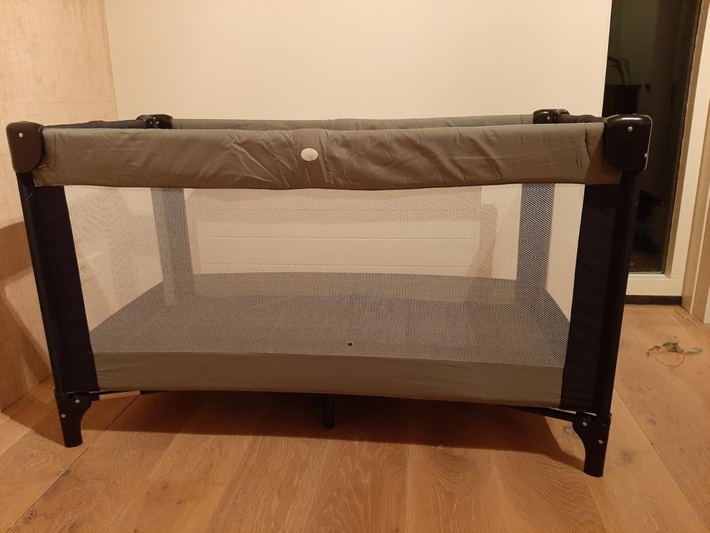 Campingbedje / Reisbedje, Ophalen of Verzenden, Zo goed als nieuw, Reisbedje