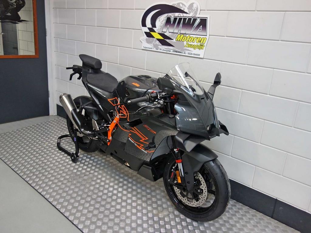 KTM 990 RC R, 2 cilinders, KTM, Motorrijbewijs A, Bedrijf