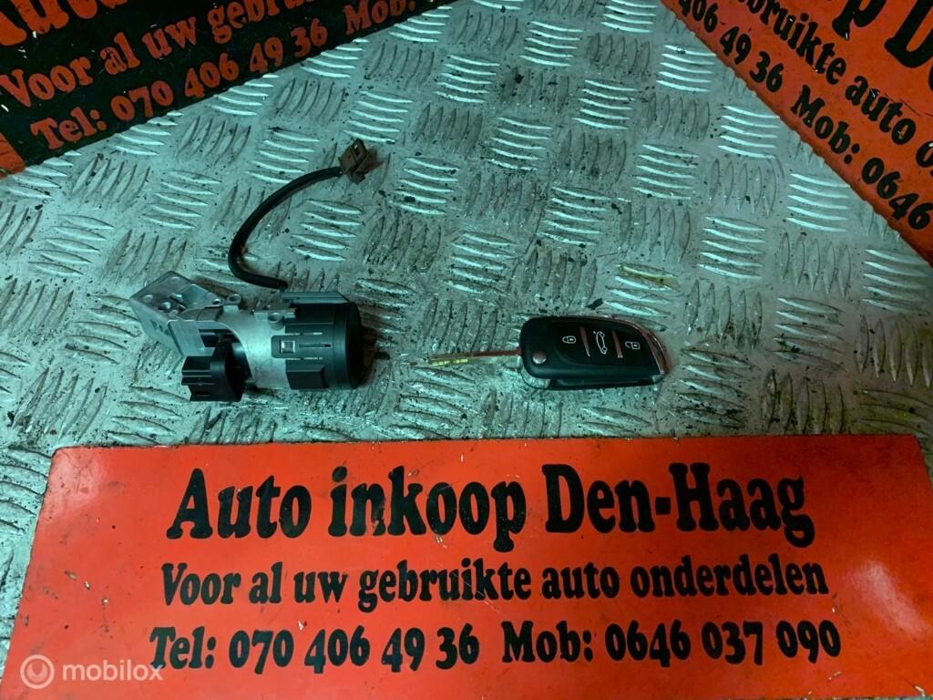 Citroen C4 Berlingo Peugeot ('04-'10) Contactslot + Sleutel, Gebruikt, Citroën, Ophalen of Verzenden, Citroen