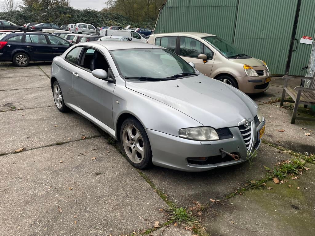 Te koop Alfa Romeo GT in onderdelen, Ophalen of Verzenden, Gebruikt, Alfa Romeo