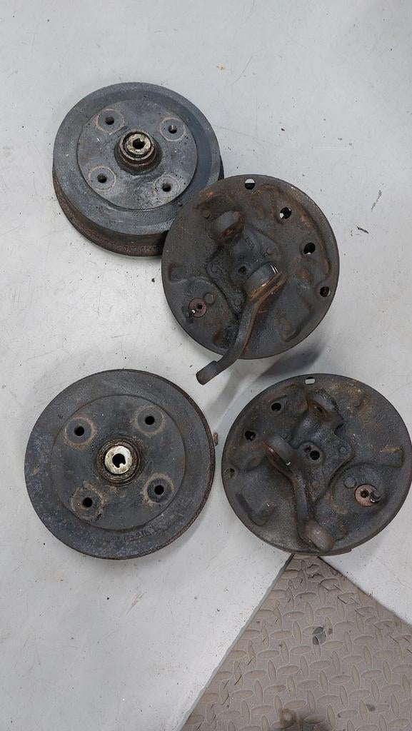 VW Kever Remonderdelen - Fusee, Trommels, Cilinders, Blokken, Auto-onderdelen, Ophalen of Verzenden, Gebruikt, Volkswagen