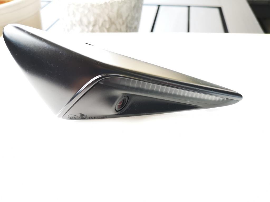Foto 5 van Tesla model 3 / Y camera - kniperlicht R  of  L nieuw