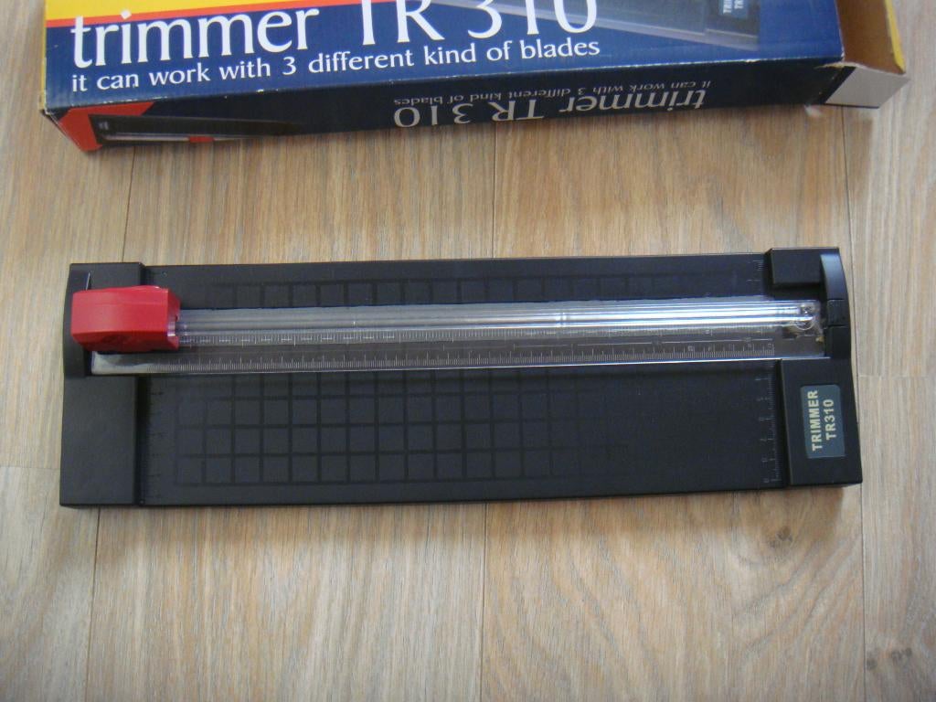 Papiersnijder paper cutter ZGAN, Ophalen of Verzenden, Zo goed als nieuw