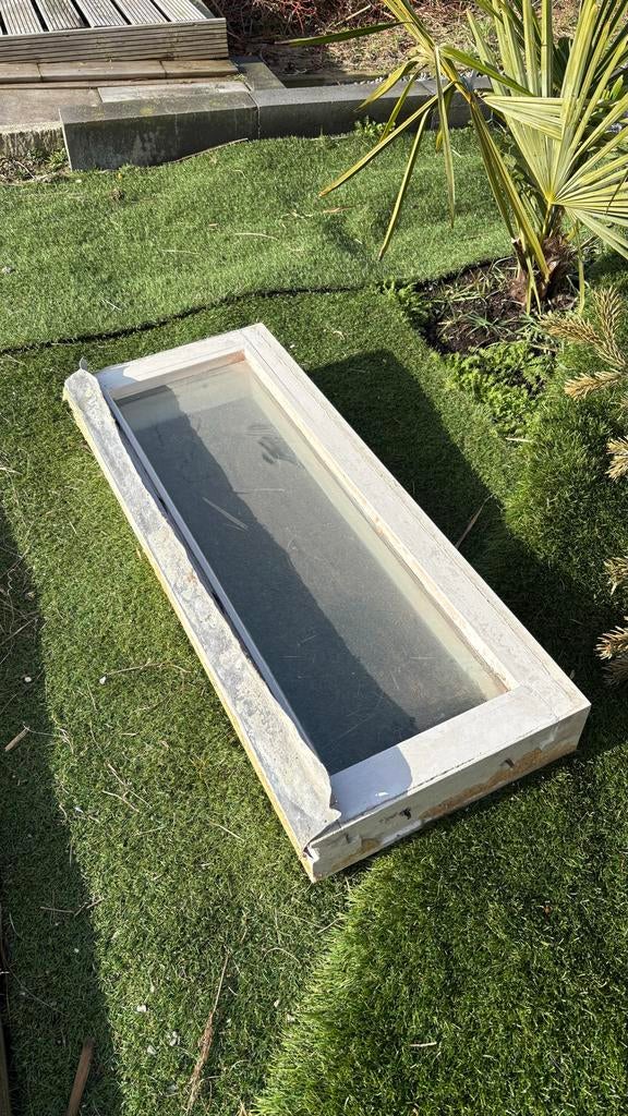 Raam met kozijn en dubbelglas, Doe-het-zelf en Verbouw, Glas en Ramen, Ophalen, Gevelraam of Ruit, Gebruikt, Minder dan 80 cm