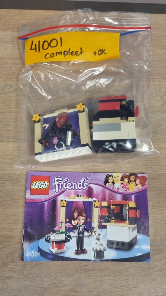 Lego Friends Mia's Goochel Truck (41001), Ophalen of Verzenden, Gebruikt, Complete set, Lego