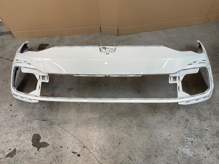 Voorbumper van een Volkswagen Golf, Gebruikt, -, Volkswagen, -